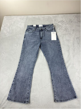 Duer NWT Women's Size 29 W X 26 L No Sweat Denim High Rise Kick Flare